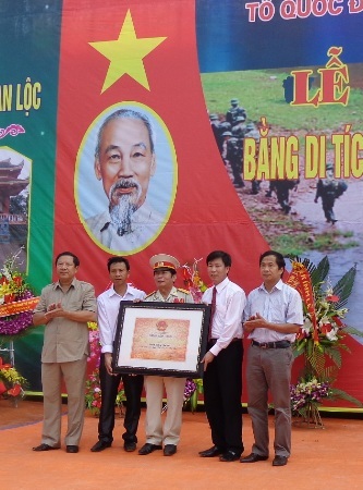 Lễ đón nhận bằng di tích lịch sử văn hóa cấp tỉnh