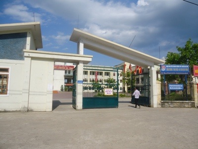 Hội đồng thi trường Chuyên Hà Tĩnh vắng vẻ trong buổi thi môn Lịch sử. (Ảnh: Phượng Vũ)