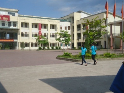 Hội đồng thi trường Chuyên Hà Tĩnh vắng vẻ trong buổi thi môn Lịch sử. (Ảnh: Phượng Vũ)