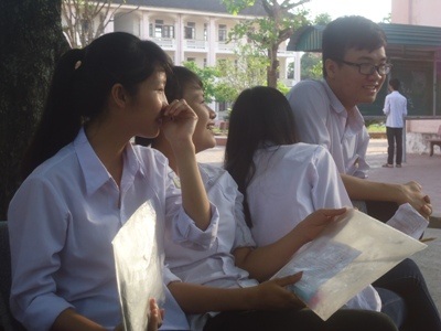 Thí sinh dự đoán môn Ngoại ngữ cũng sẽ có nội dung biển đảo - 3 Tâm lý thoái mái của thí sinht rước khi bước vào phòng thi.