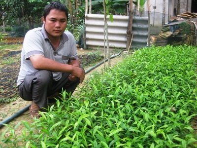 Trần Kim Việt - ông chủ 9x của vườn ươm với hơn 40 loài cây