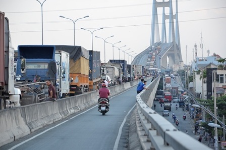 Tăng phí qua cầu Phú Mỹ từ 9/1