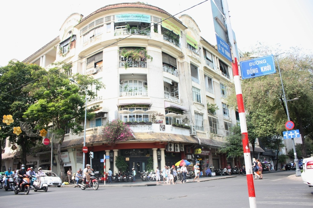 TPHCM đấu giá “khu đất vàng” 164 Đồng Khởi - 1 Một phần “khu đất vàng” 164 Đồng Khởi
(ngã tư Lý Tự Trọng – Đồng Khởi)