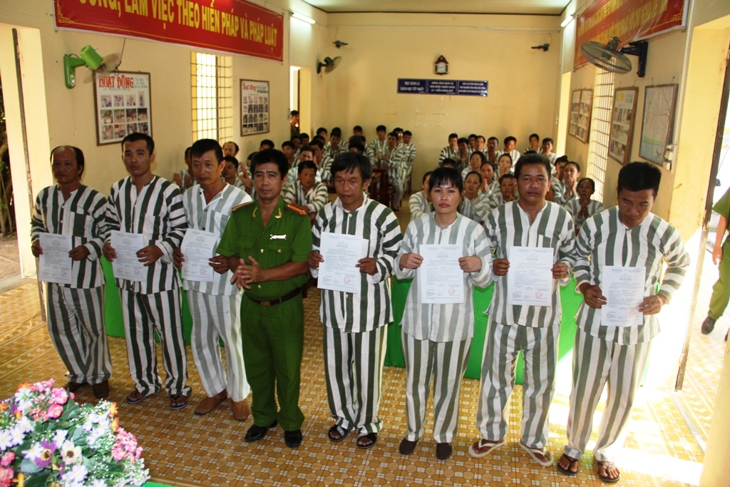 Tây Ninh: Giảm án cho 26 phạm nhân dịp lễ 30/4 - 1 Tây Ninh: Giảm án cho 26 phạm nhân dịp lễ 30/4