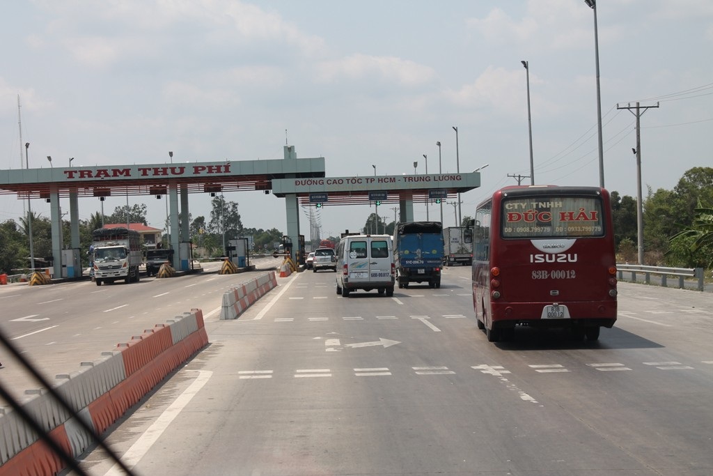 Chỉ định đầu tư đường nối cao tốc TPHCM – Trung Lương - 1 Trạm thu phí đường cao tốc TPHCM –
Trung Lương