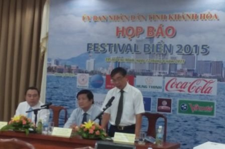 Xây dựng hang yến nhân tạo tại huyện Trường Sa - 1 UBND tỉnh Khánh Hòa công bố chương
trình Festival Biển 2015