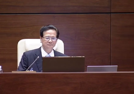 Quan hệ Việt Nam - Trung Quốc: “Vừa hợp tác vừa đấu tranh” - 1 Đại biểu Quốc hội đang chất vấn trực tiếp Thủ tướng