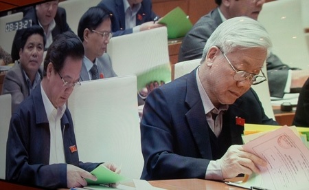 Những lá phiếu nặng trách nhiệm