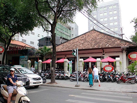 TPHCM: Chủ nhân 13 biệt thự xin tháo dỡ - 1 TPHCM: Chủ nhân 13 biệt thự xin tháo dỡ