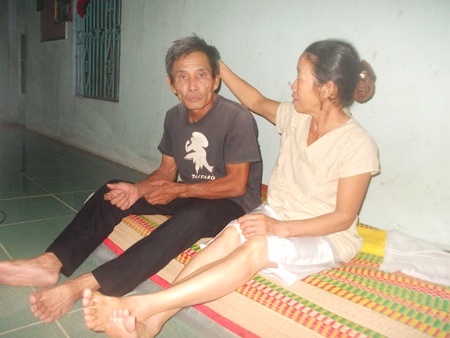 Tình yêu chân thành dành cho anh là sức mạnh để chị vượt qua quãng đường dài chông gai.