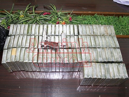 Chuyên án đã được khám phá thành công, thu giữ 103 bánh
heroin