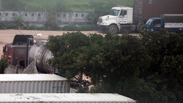 Bãi đáp của các xe
rút ruột hàng hoá