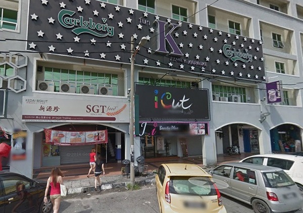 Chiến dịch “xỏ xâu gái Việt” của Viện Minh Thiên Malaysia - 2 Karaoke Fun K - Nơi diễn ra cuộc đột kích của cảnh sát Viện
Minh Thiên.