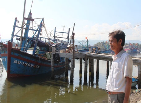 Chuyện lão ngư kiêu hãnh cùng đội tàu cá hùng mạnh đất võ - 1 Từ hai bàn tay trắng, ông Ninh trở thành tỷ phú làng chài.