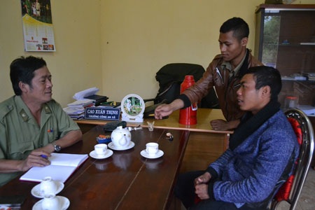 Hình ảnh người dân bắt được cá tầm “khủng” trong môi trường tự nhiên xuất hiện tràn lan trên mạng.