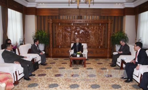 Tổng Bí thư Nguyễn Phú Trọng tiếp lãnh đạo tỉnh Vân Nam