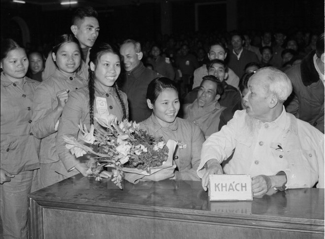 Tạp chí của Cuba ra phụ san đặc biệt về Chủ tịch Hồ Chí Minh - 1 Tạp chí của Cuba ra phụ san đặc biệt về Chủ tịch Hồ Chí Minh