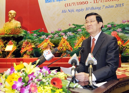 Chủ tịch nước: Xây dựng ngành Hậu cần tinh gọn nhưng sức chiến đấu cao - 1 Chủ tịch nước dự lễ kỷ niệm 65 năm ngày truyền thống Ngành Hậu cần Quân đội