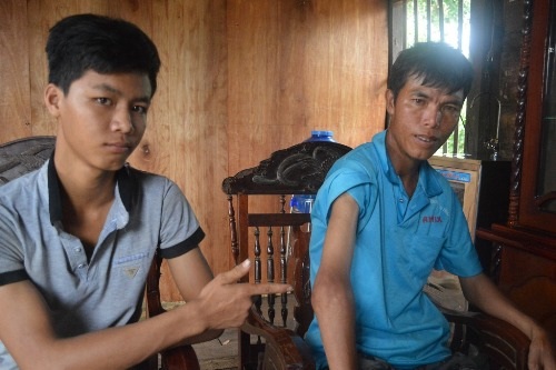 Anh Tọa cho biết sẽ dùng tiền trúng thưởng để 2 cha con chữa bệnh.