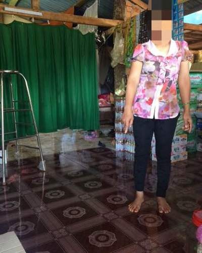 Nhậu xong, cướp tài sản tại quán ăn giữa ban ngày - 1 Nơi chị T. bị nhóm đối tượng khống chế cướp tài sản
