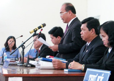 Vợ nhà báo Hoàng Hùng nhận án tù chung thân