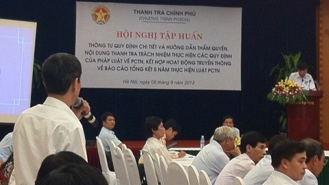 Thanh tra các địa phương thấy còn vướng trong việc phòng, chống tham nhũng. Ảnh: Chung Hoàng