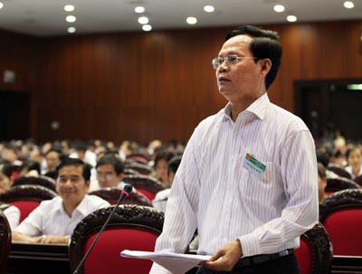 Đại biểu Quốc hội “chỉ mặt” đồng phạm của tham nhũng - 2 Tổng Thanh tra: Vinashin lỗ hơn 86.000 tỷ đồng chứ không phải thất thoát.