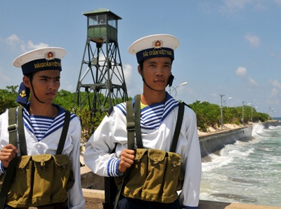 Bộ đội Trường Sa luôn sẵn sàng bảo vệ chủ quyền đất nước - Ảnh tư liệu