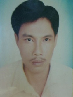 Sống chết với biển - 1 Di ảnh ngư dân Bùi Thanh Sơn - cho đến giờ vẫn mất tích ngoài khơi Hoàng Sa.