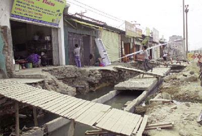 Đầu năm 2013, TP.HCM đã hoàn thành hai cầu vượt lắp ghép nhẹ đầu tiên - Ảnh: M.Vọng