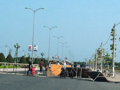 Thu dọn lại sân khấu sau vụ tai nạn chết người sáng sớm 10/2