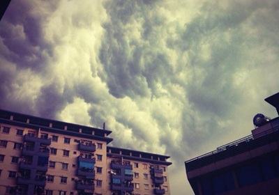 Chiều tối và đêm nay mưa giông sẽ giải nhiệt cho Hà Nội.