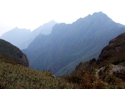 Công an, bộ đội dừng tìm kiếm sinh viên mất tích tại Phan Si Păng