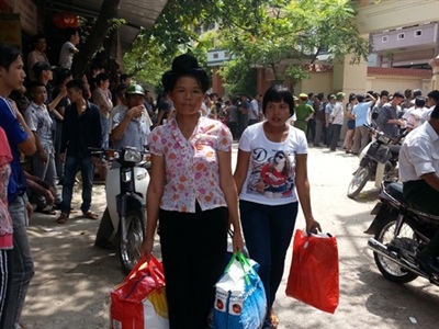 Bắt đầu nẻo về.