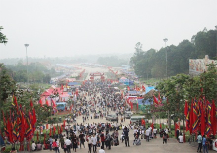 Thắt chặt an ninh trước ngày Quốc Giỗ - 1 Các phương án chuẩn bị đã sẵn sàng để đảm bảo an ninh, an toàn cho người dân về dự Quốc Giỗ.