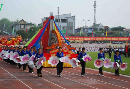 Lễ diễu binh mừng chiến thắng Điện Biên