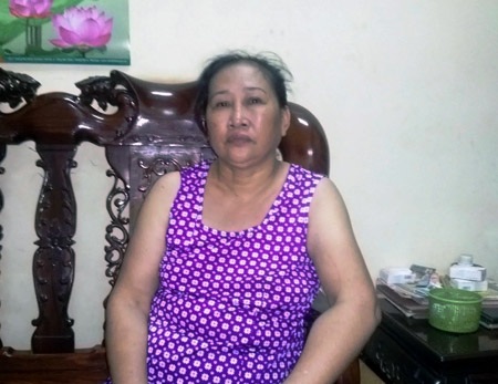 Một phụ nữ suýt bị thiêu sống chỉ vì “tin bà Tám” - 1 Bà Thu vẫn bàng hoàng khi kể lại vụ việc suýt bị “thiêu sống”!