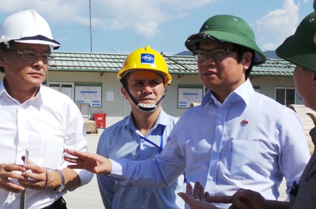 “Lấp” nỗi lo ở Vũng Áng để tiếp tục dự án công nghiệp lớn nhất Việt Nam - 1 “Lấp” nỗi lo ở Vũng Áng để tiếp tục dự án công nghiệp lớn nhất Việt Nam