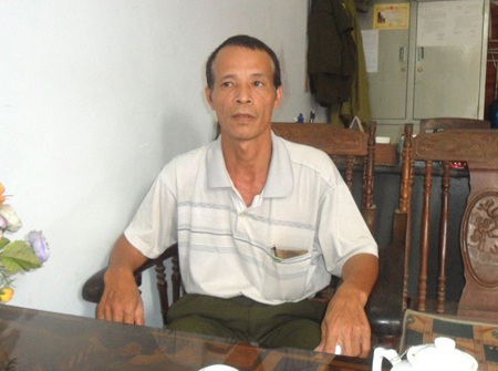 Ông Nguyễn Đình
Toàn - Phó trưởng công an xã Dĩnh Trì đang trao đổi cùng phóng viên.
