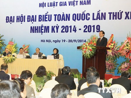 "Hội Luật gia là lực lượng đấu tranh chống tham nhũng" - 1 Chủ tịch nước Trương Tấn Sang dự và phát biểu tại Đại hội. (Ảnh: Nguyễn Khang/TTXVN)