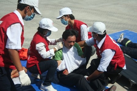 Diễn tập với tình huống cháy xe tải giữa hầm Thủ Thiêm - 18