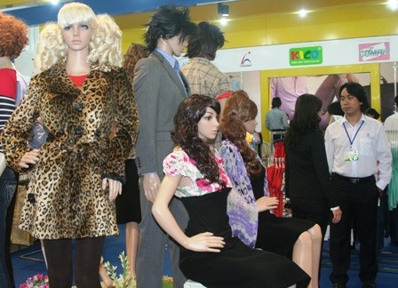 Dệt may giành lại thị trường trong nước - 2