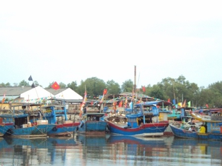 “Một triệu cuốn vở…” đến với học sinh nghèo xã đảo Thạnh An - 1