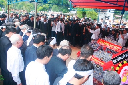 Chùm ảnh: Vĩnh biệt nguyên Chủ tịch Võ Chí Công! - 31