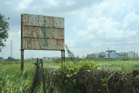 "Thổi" giá đất nền vô tội vạ - 1