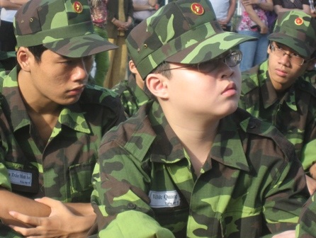 “Chiến sĩ nhí” nhộn nhịp hành quân - 3