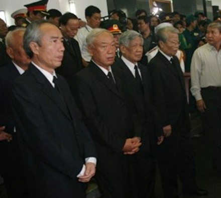 Tiễn biệt cố Chủ tịch Võ Chí Công - 3