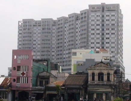 Cơ hội mua rẻ bán đắt - 1