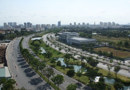 TPHCM sẽ thí điểm thu phí hạ tầng kỹ thuật đô thị - 1