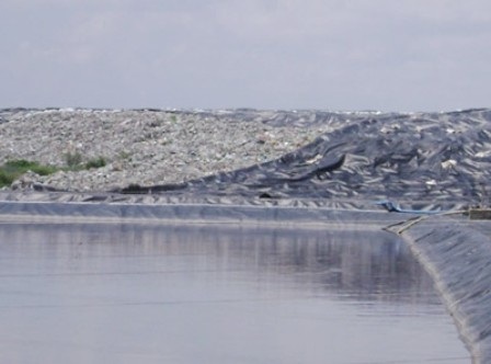 Rác ngoại tốt hơn... rác nội?! - 1 Rác ngoại tốt hơn... rác nội?! - 1